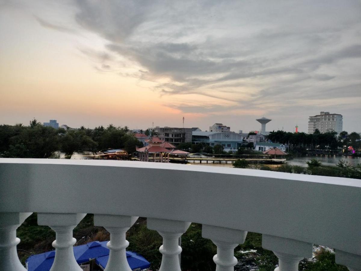 Sunrise Hotel Bac Lieu Luaran gambar