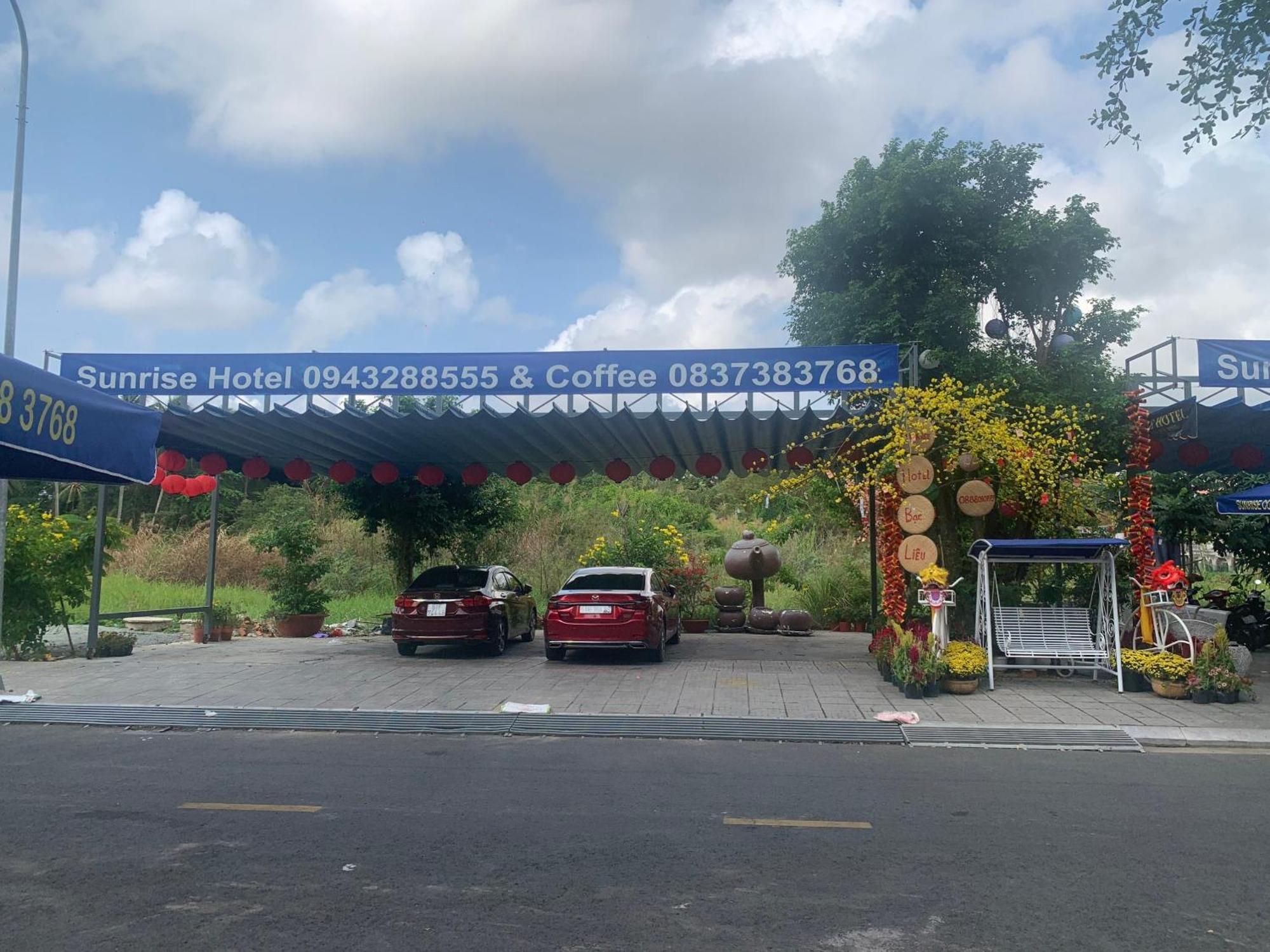 Sunrise Hotel Bac Lieu Luaran gambar